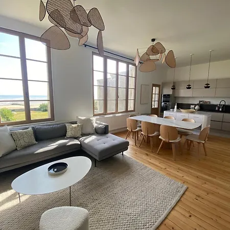 Beachfront Renovated In 2025 * Lion-sur-Mer