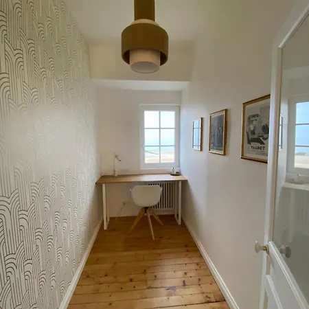 Beachfront Renovated In 2025 Lion-sur-Mer